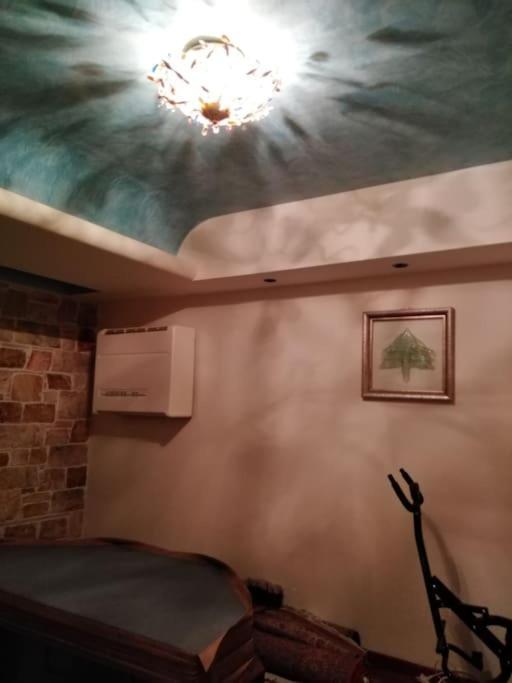 Apartment With A Garden, Bbq, Swimming Pool And Jacuzzi Dhráfi Exterior foto